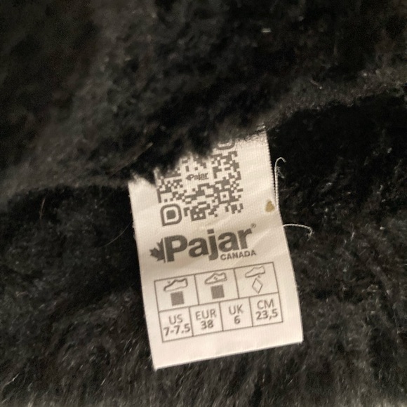 NEW! Never worn Pajar Black Winter Boots - Picture 2 of 8